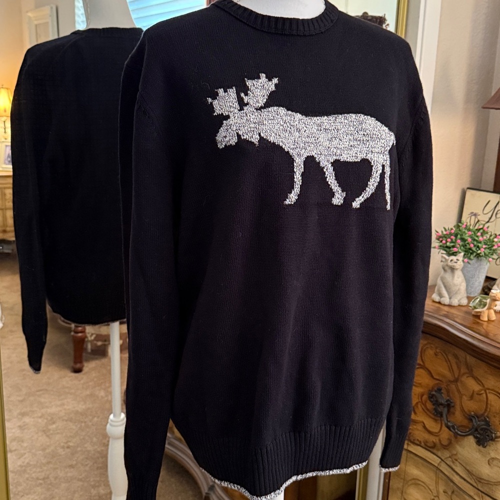 Men's Weatherproof Black Crewneck Sweater with Moose Design 100% Cotton